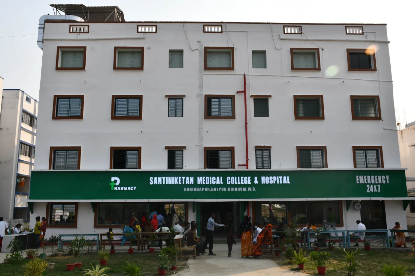 SANTINIKETAN MEDICAL COLLEGE